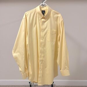 Jos. A. Bank Traveler Collection Tailored Fit Button-Down Solid Dress Shirt